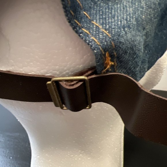 True Gear Denim Distressed KISS Band Bling Baseball Hat Cap New - Picture 6 of 16